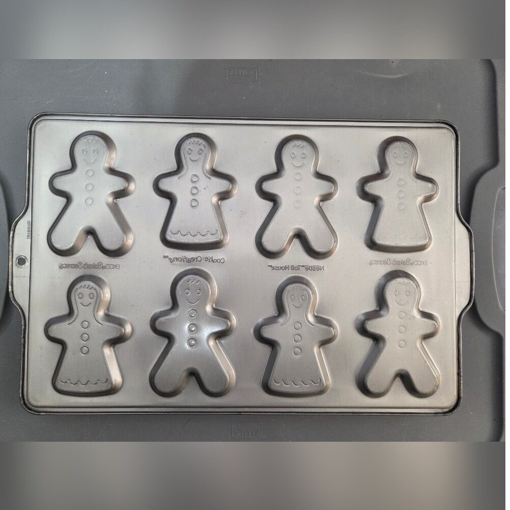 Nestle‎ Gingerbread Man And Girl Cookie Mold Baking Sheet Pan Christmas Holidays